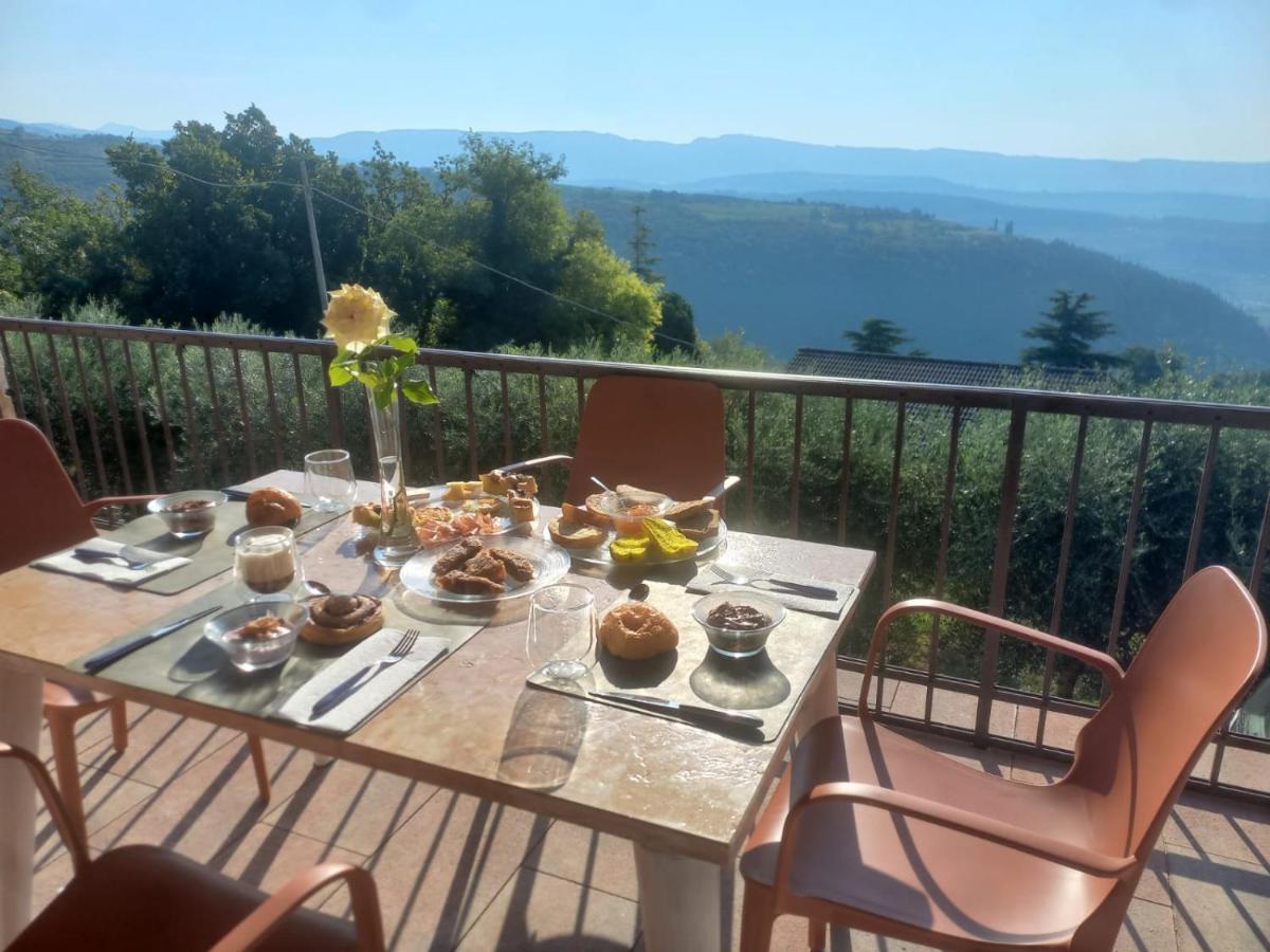 Bed and Breakfast La Terrazza In Collina Cavalo Zewnętrze zdjęcie