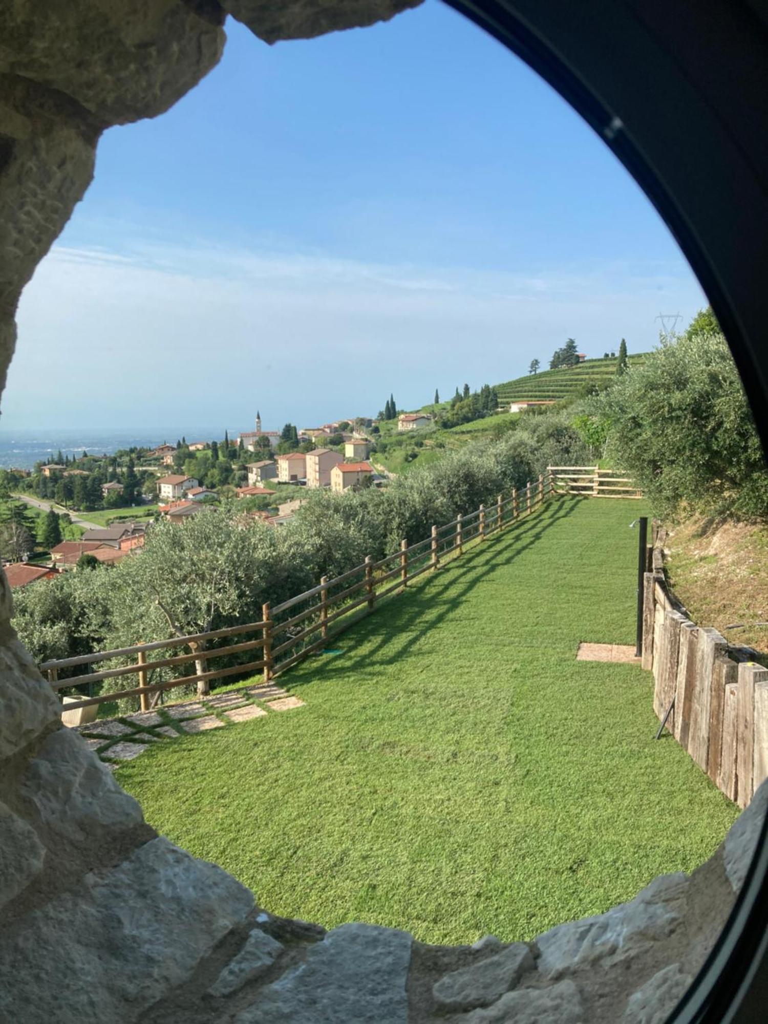 Bed and Breakfast La Terrazza In Collina Cavalo Zewnętrze zdjęcie