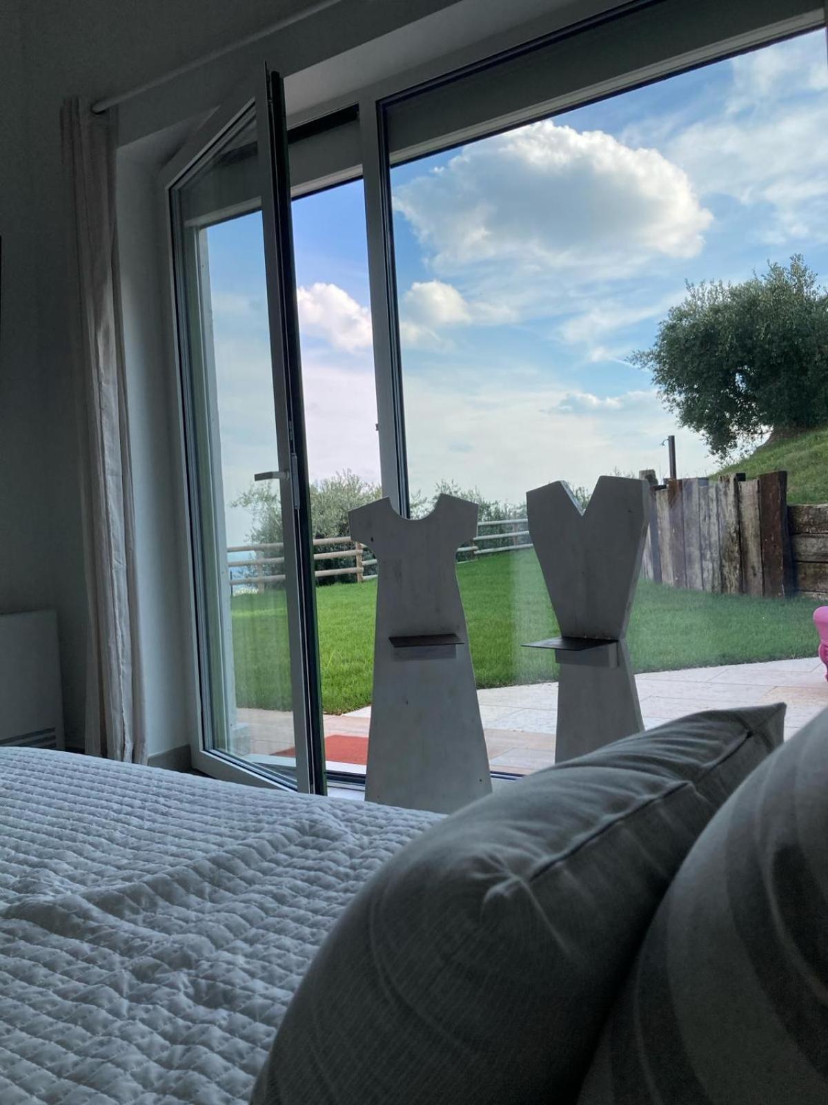 Bed and Breakfast La Terrazza In Collina Cavalo Zewnętrze zdjęcie
